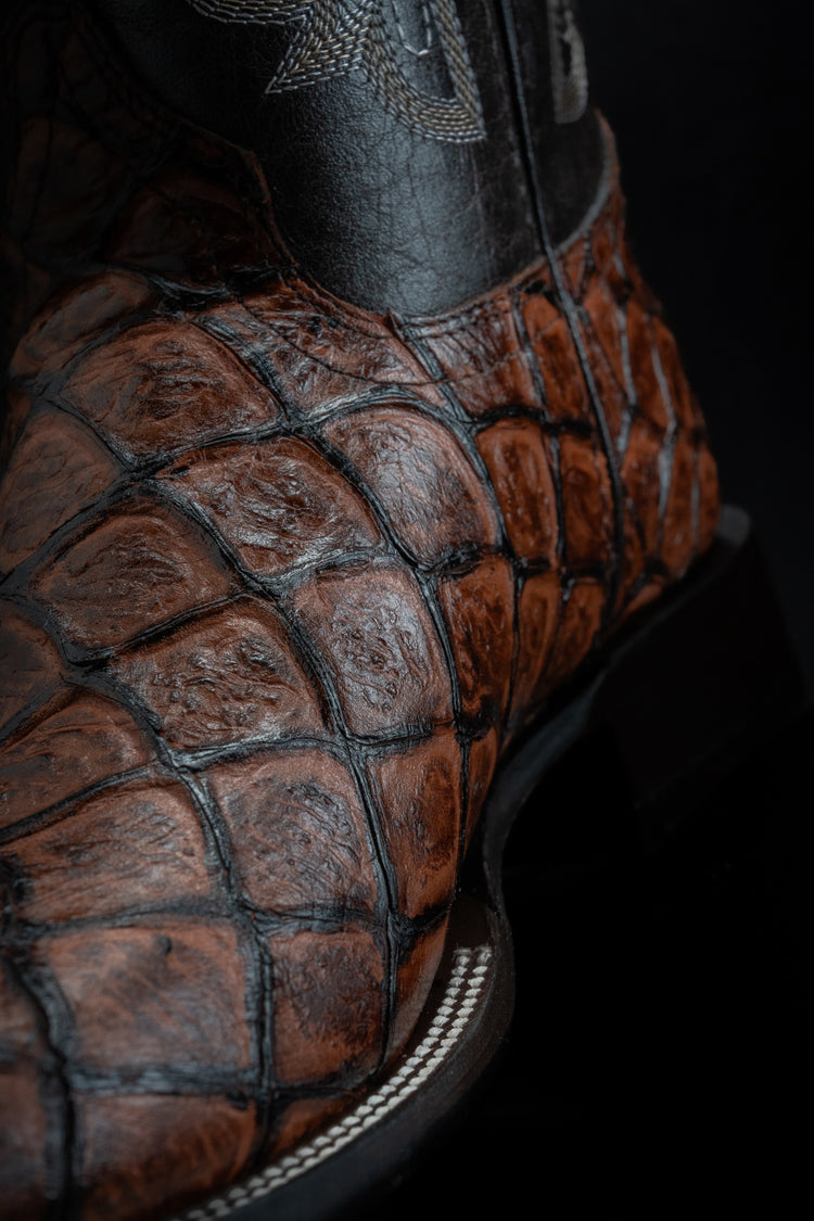 Pirarucu style leather boot for men color shedron.