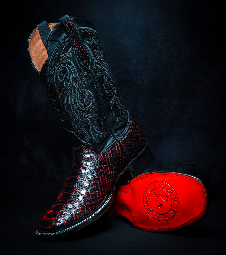 <tc>Bota vaquera original de Python Bicolor Rojo-Blackcherry-Negro, cuadrada, suela y tacón de cuero

</tc>